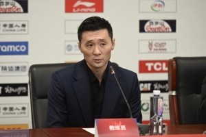 刘炜：非常糟糕的一场比赛 希望其他队员能站出来把比赛打好