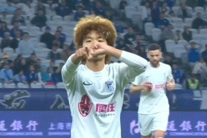 媒体人：申花想买吕焯毅英博不卖，英博想租谢鹏飞申花不租